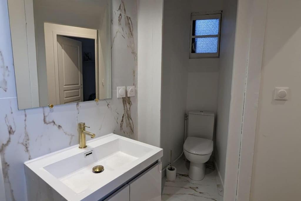 Cosy Queen -3Ch- Centre Ville & Parking Privee - Wifi Haut Debit Pau Exterior photo