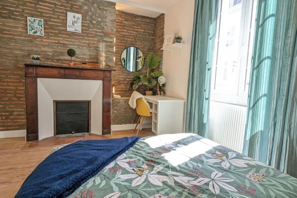 Cosy Queen -3Ch- Centre Ville & Parking Privee - Wifi Haut Debit Pau Exterior photo
